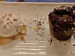 巧克力蛋糕冰激凌-LA MAISON公鸡和龙(蛇口店)