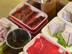 -懂食汇自助火锅