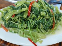 -侠成水上农庄(工业大道店)