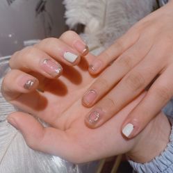 -雪儿·YuKi美甲美睫皮肤管理Salon