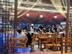 大堂-谢老五跷脚牛肉·非遗传承店