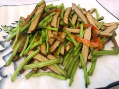 芦蒿炒香干-黑皮酸菜鱼(三山街店)
