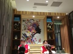 等位区-海底捞火锅(金花路店)