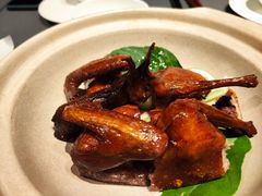 爆汁脆皮香茅鸽-小炳胜(卓悦中心店)