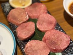 -炼火烤肉店