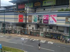-东荟城名店仓