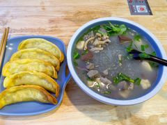 -老新隆牛肉锅贴(新街口店)