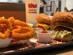 -The Habit Burger Grill 哈比特汉堡(复兴soho店)