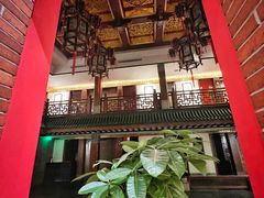 -梅龙镇酒家(南京西路总店)
