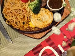 -又见马甲M8融合西餐厅(体育中心店)