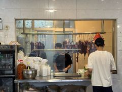 -牛一煲美食(江高店)