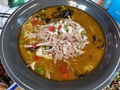 -旺角小渔村·海肠捞饭开创者(环山路店)