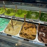 卧卧卧。。。偶遇了英博球员在罗斯福买冰淇淋