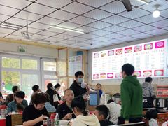 大堂-南京小笼灌汤包家常炒菜海鲜大咖(文登路店)