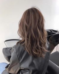 -TOP HAIR SALON