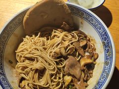 蛤蜊猪肝面-沪西老弄堂面馆(定西路店)