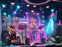 -MARU玛露音乐餐厅(大学路店)