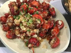 蒜香虾球-一棠龙虾•王牌虾球(楚河汉街店)