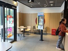 -麦当劳(南京龙池地铁站店)
