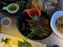 -琶醍壹号•音乐江景餐吧