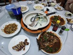 -天乐农家鱼头王(天目湖店)