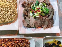 墨脱石锅东山羊-墨脱石锅椰子鸡•香草鸭•东山羊(大东海店)