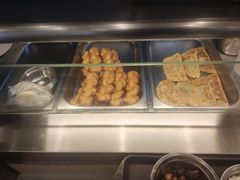 -华中科技大学东三学生食堂