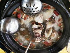 -濠轩阁特色生蚝火锅(水湾路店)