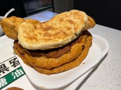 牛舌饼夹糖油饼-黑窑厂糖油饼烤鸭·清真菜(旗舰店)