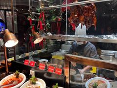 -四海一家自助餐(益田假日广场店)