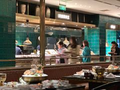 -半岛翡丽海鲜自助餐厅(观风亭店)