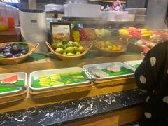-汉江山料理级自助烤肉黑金冠(周口好吃城店)