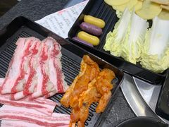 -烤路里·韩国品质自助烤肉(石路天虹4号店)