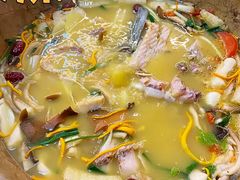 -抚仙湖生态石锅鱼野生菌(告庄店)