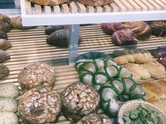 -焙丽拾光(麦凯乐直营店)