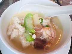 -新荣记(BFC外滩金融中心店)