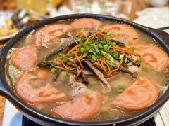 -乡土特色.冷锅鱼.牦牛肉汤锅