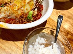 红油味钵钵鸡-嘉州叶婆婆钵钵鸡(建设路店)