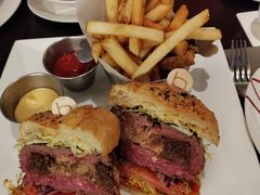 -db Bistro & Oyster Bar by Daniel Boulud(滨海湾金沙店)