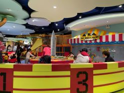 -MELAND CLUB亲子乐园•派对(虹桥万象城店)