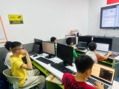 -童程童美·信息学竞赛·乐高机器人编程(萝岗校区)