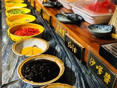自助调料区-成都老码头火锅(旺角店)