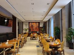 -广州卡丽酒店(大金钟路地铁站店)