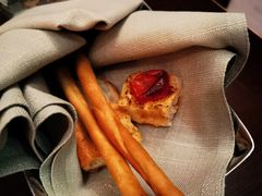 -卡佩罗意大利餐厅及酒吧Al Cappello Trattoria