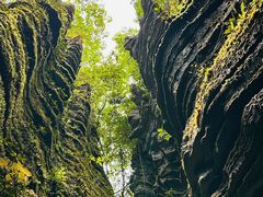 -梭布垭石林景区