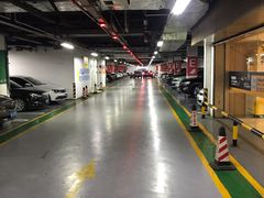 -凯德Mall新都心-停车场