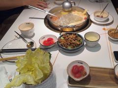 -牛人日志·鲜牛肉骨汤火锅(万科里瑧店)