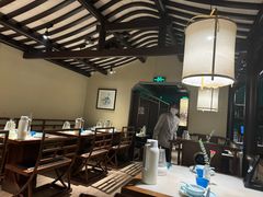 -佬麻雀·新湘菜(东方宝泰店)