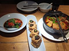 素烧鹅-金牌外婆家(苏州中心店)