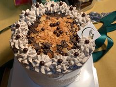 -山与蓝·轻糖鲜果蛋糕(勒泰店)